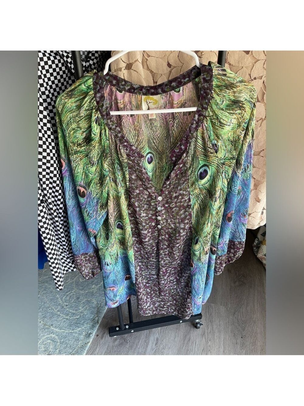 Fig and flower artist design sheer and beautiful women’s top